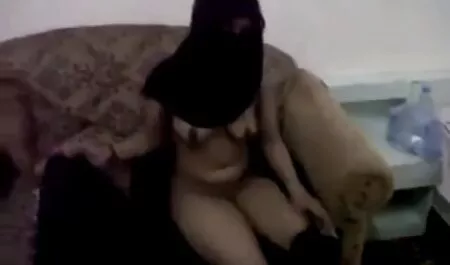 The bespectacled man came old lady porn to visit and Fucked In the ass, two beautiful prostitute in FFM.
