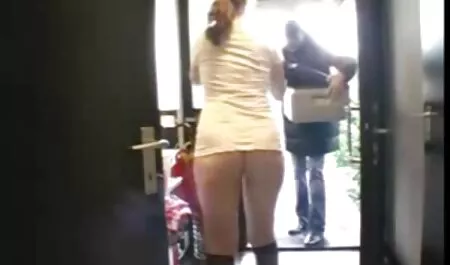 Morning sex with desi aunty porn her lover.