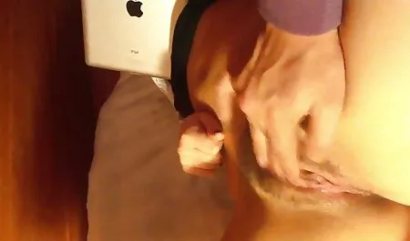 Webcam Model ru Bongacams com shows vagina shaven xxxnxxx on camera
